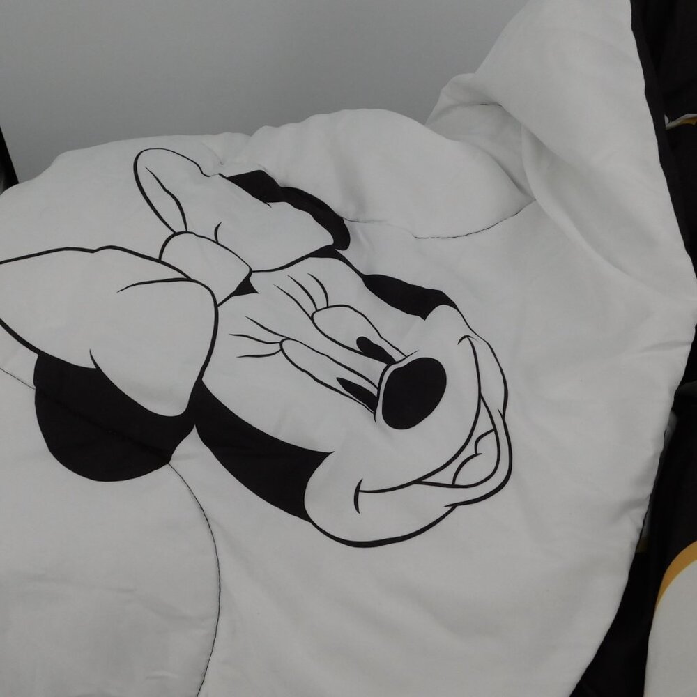 Disney Minnie Mouse Quilt Black White Gold Twin Comforter 78" x 84" Reversible - Picture 5 of 5